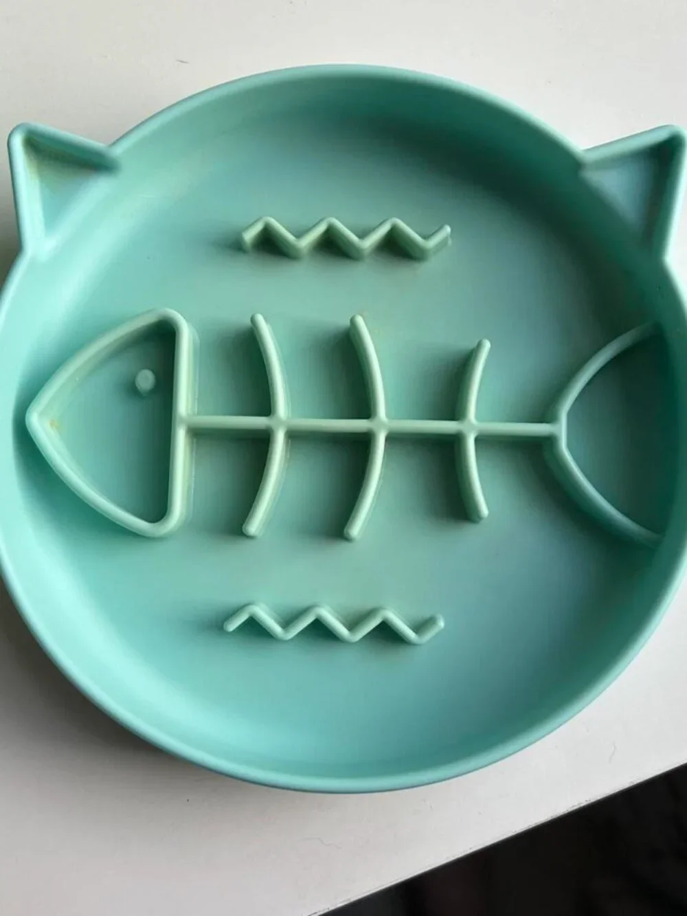 Blue Silicon Slow Feeding Cat Plate with Suction Cups